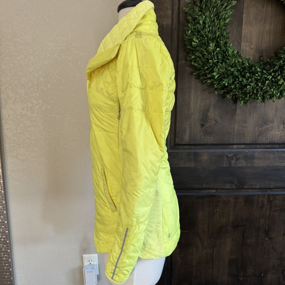 Lululemon 🍋What The Fluff Goose Down Jacket Puffer Size 4 Yellow Pullover - Picture 5 of 8